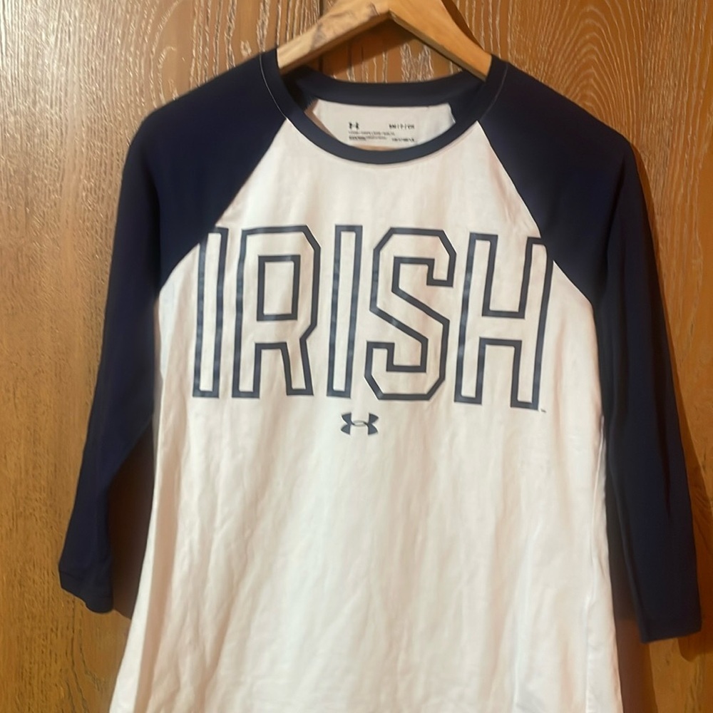Under Armour Heatgear - Notre Dame Irish loose long sleeve top
